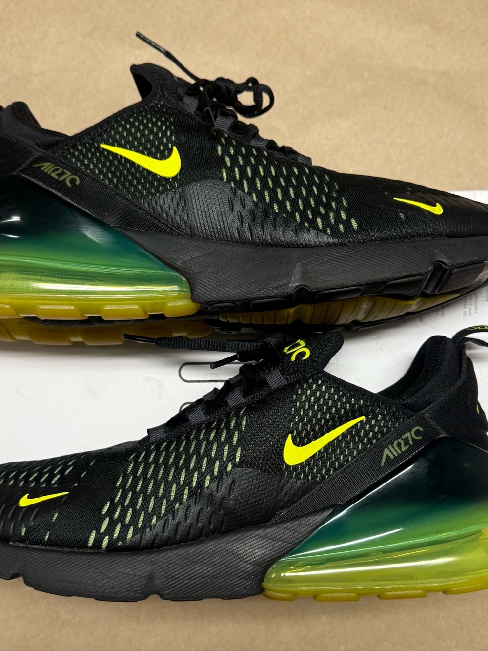 Nike Air Max 270 Black Volt Men’s size 13 running shoes Rare!